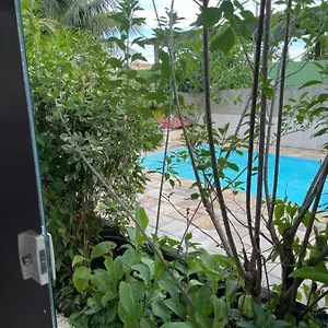 Casa De Hospede Com Piscina Brasil